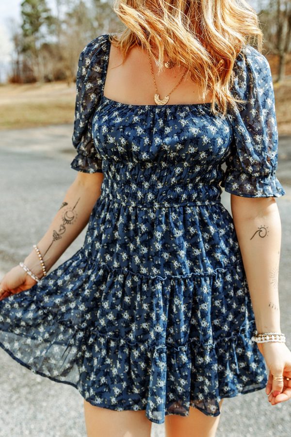 Printed Square Neck Short Sleeve Dress Supply